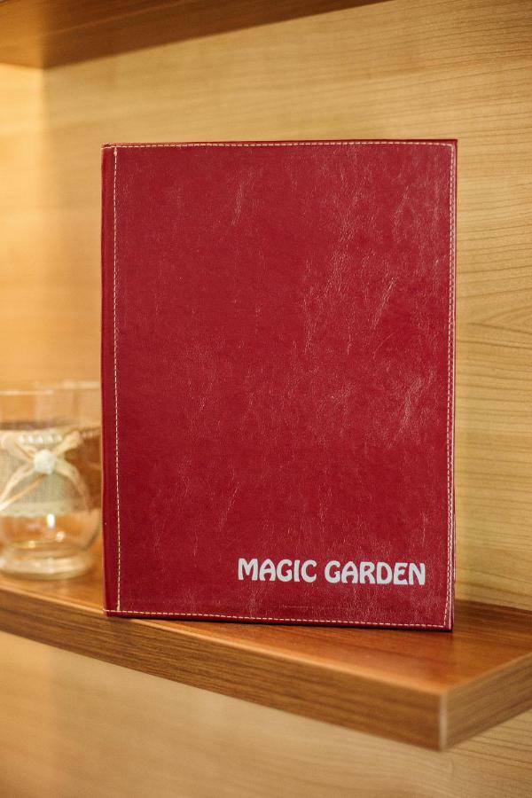 Hotel Magic Garden By Vladut Bacău Exteriér fotografie